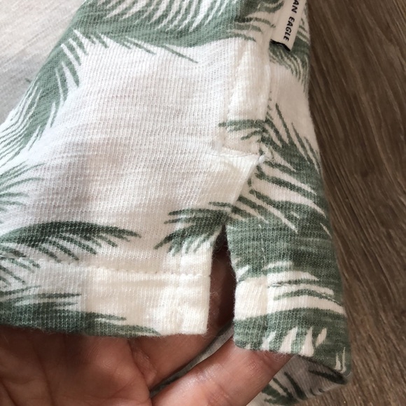 NWOT! - AMERICAN EAGLE OUTFITTERS 100% Cotton Short Sleeve Button Down - Picture 3 of 10